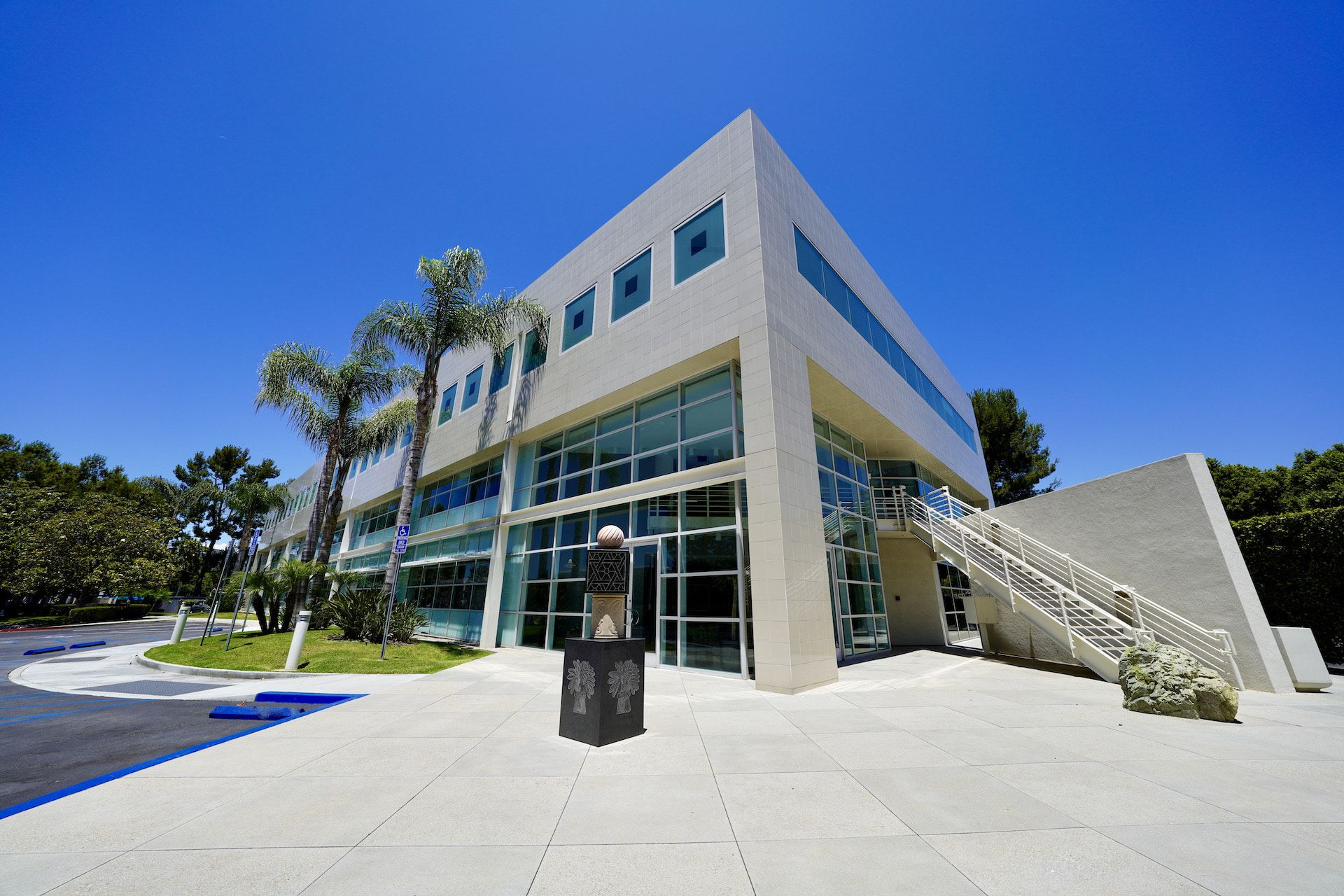 Irvine · office